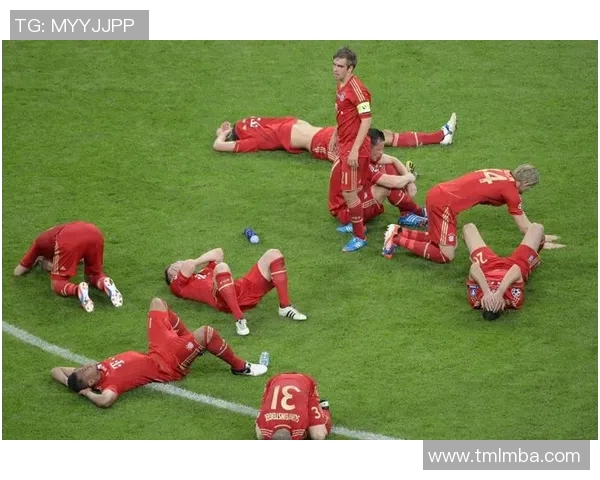 足球明星魅力大比拼谁才是最帅气的球场风云人物